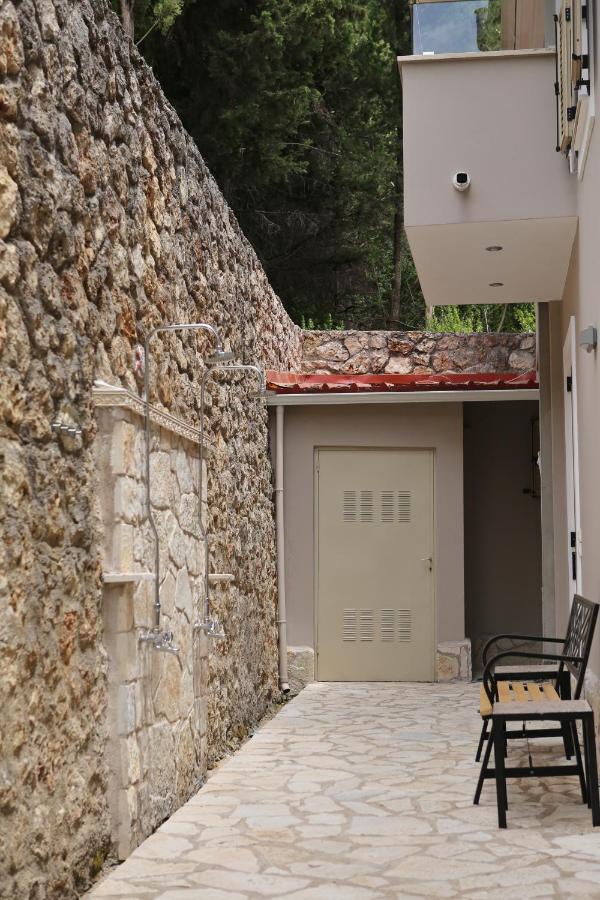 Lefkada Dikran'S Guest House Nydri  Exterior photo